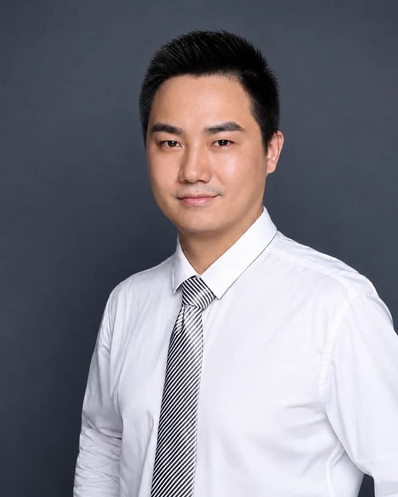 黄小平成员照片